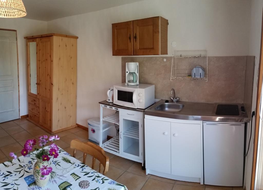 Studio Barcelonnette Ubaye, Provence Enchastrayes Bagian luar foto
